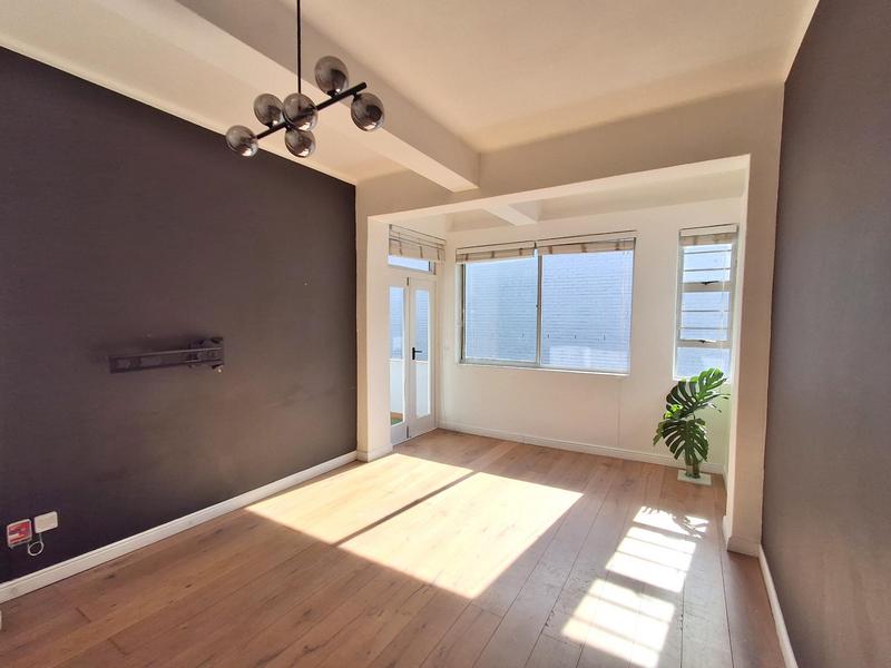 0 Bedroom Property for Sale in Sea Point Western Cape